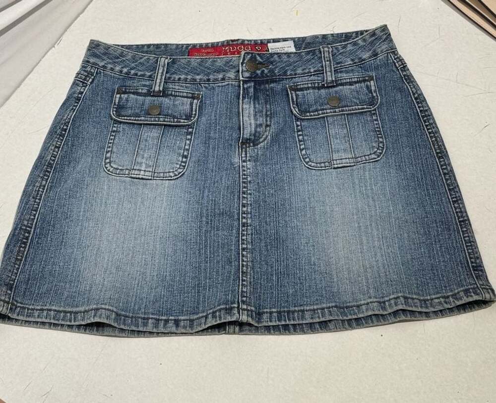 Mudd Vintage Y2K Low Rise Denim Mini Skirt Womens 9 Blue Jean Cargo Pocketsโ